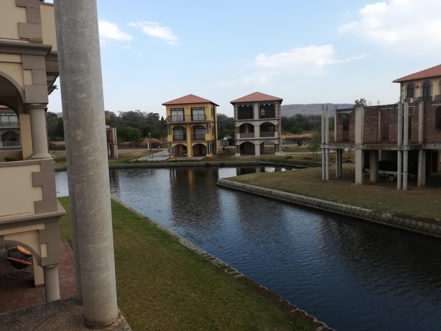 5 Bedroom Property for Sale in Ifafi North West